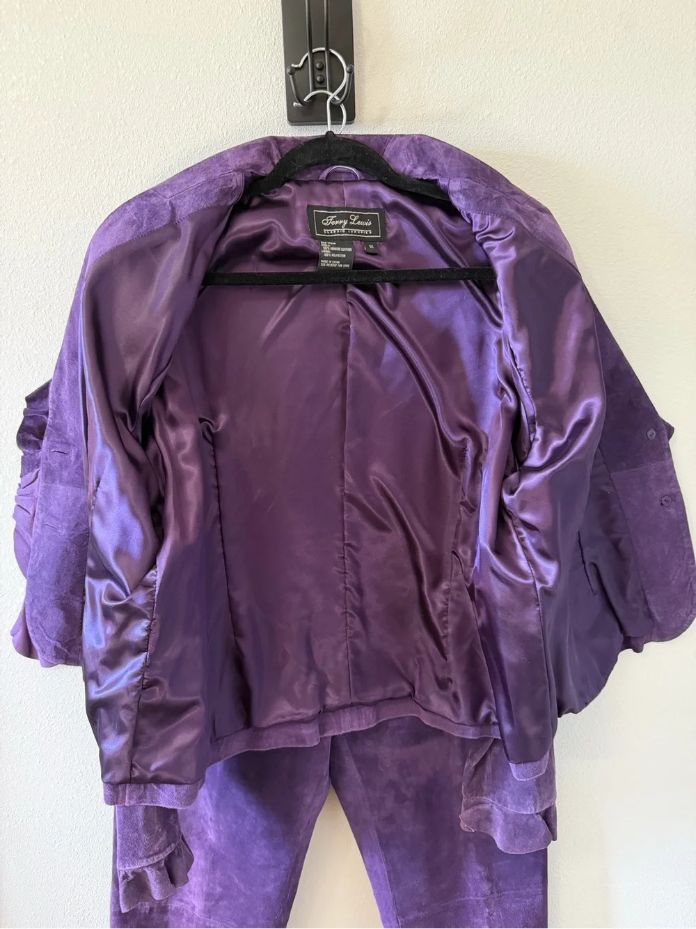 Terry Lewis Classic Luxuries two piece